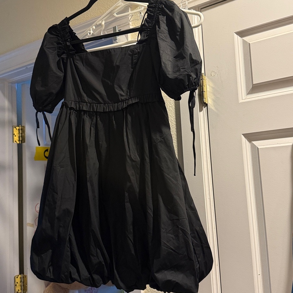Black Bubble Puff Sleeve Dress NWOT